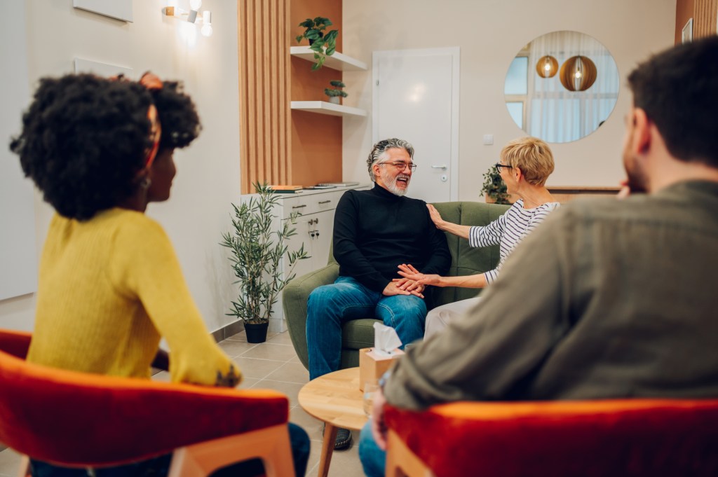A closer look at Online Support Groups And Therapy